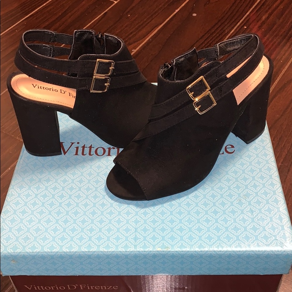 Heels 👠 - Picture 2 of 7